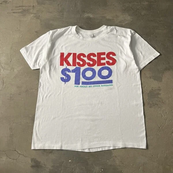 Single Stitch 1980 T-Shirt “Kisses width=