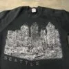 Seattle Skyline Graphic Crewneck Sweatshirt Vintage 1990s – Made in USA