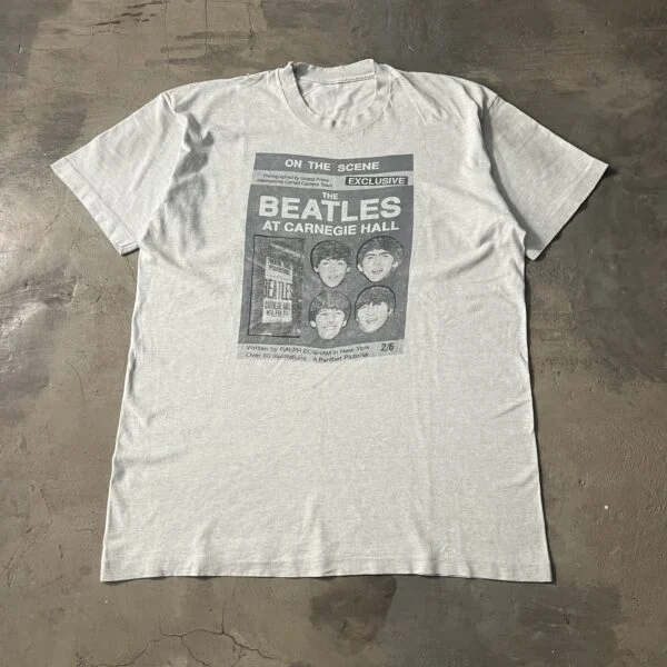 Vintage The Beatles “At Carnegie Hall” 1990s Panther Pictorial Graphic Tee – Single Stitch (Distressed Collar)