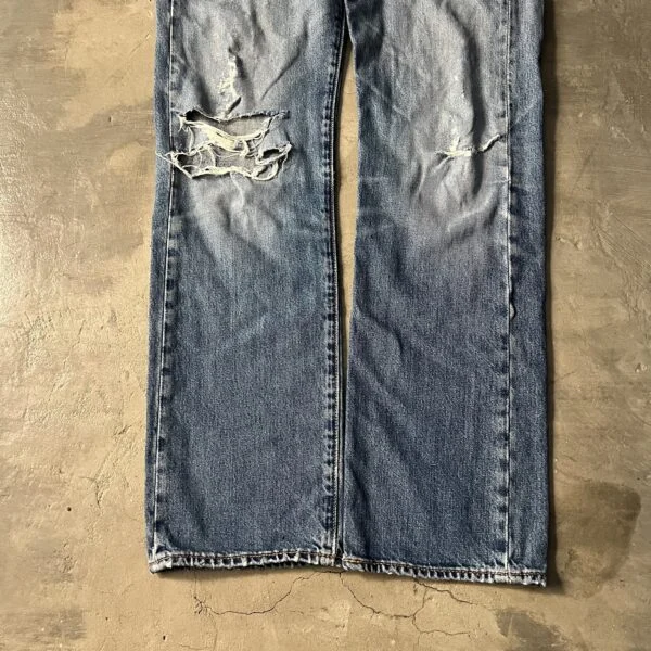 Levi's 501 Vintage Denim Jeans 2000s – Distressed