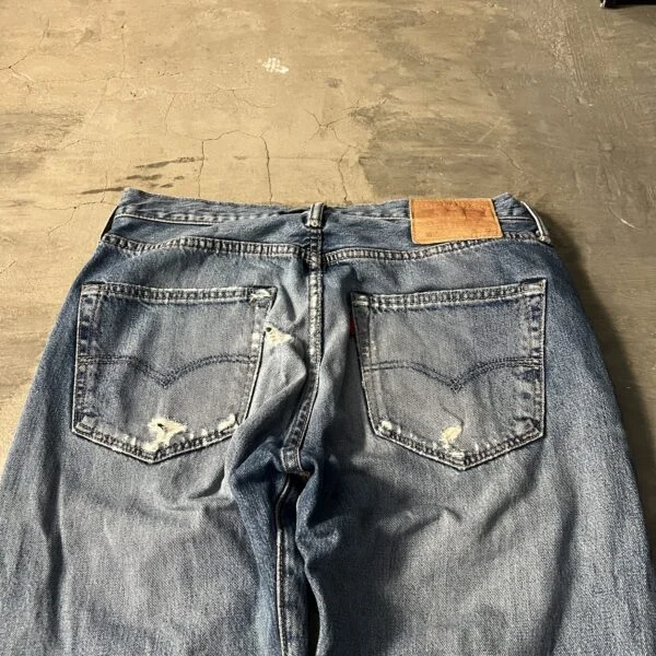 Levi's 501 Vintage Denim Jeans 2000s – Distressed